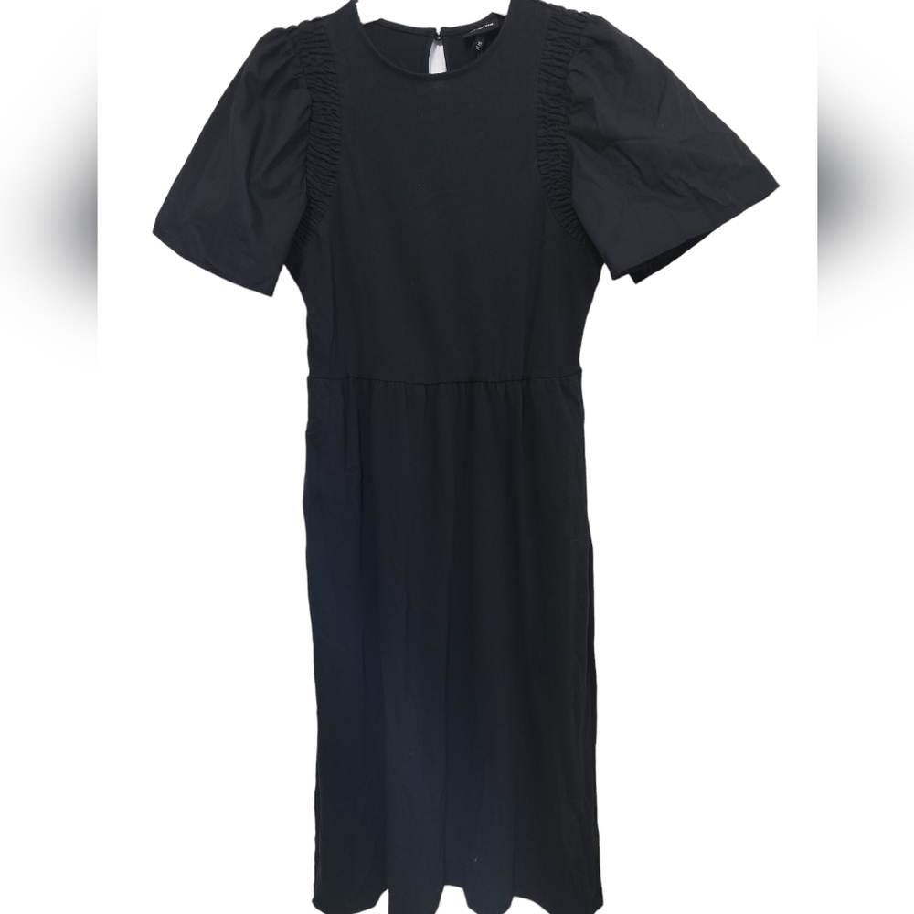 (1279) Who What Wear Black Cotton  Ruched Sleeves Dress with Pockets Size XS